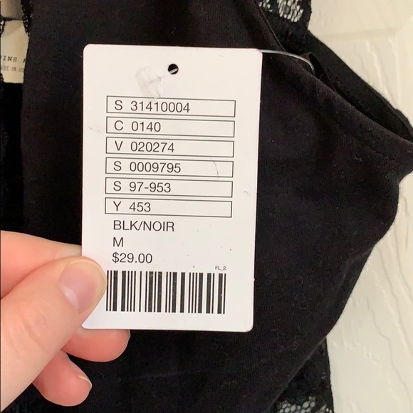 NWT! Urban Outfitters: Lace Keyhole Bralette - Picture 4 of 4